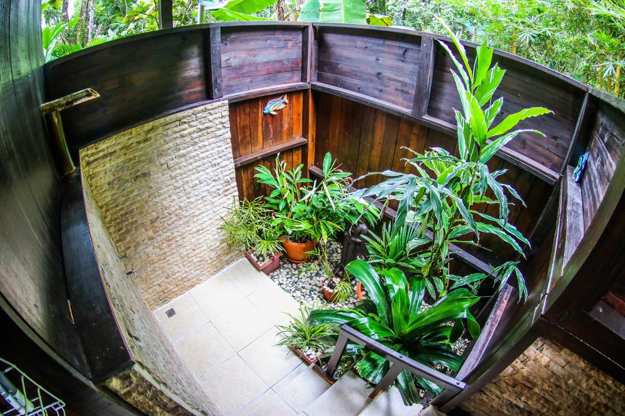 Red Frog Bungalows Surf Resort 巴斯蒂门多斯 外观 照片