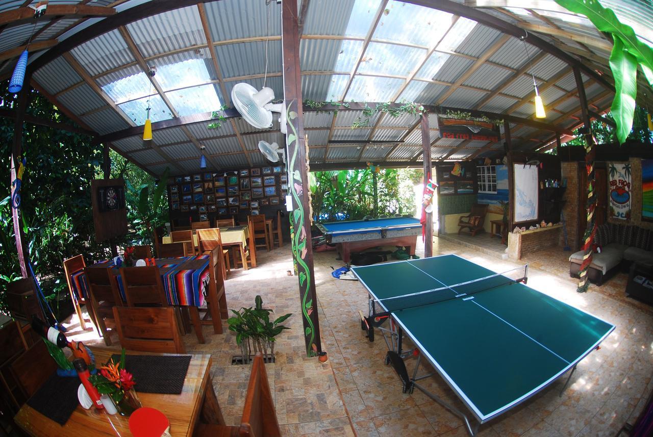 Red Frog Bungalows Surf Resort 巴斯蒂门多斯 外观 照片