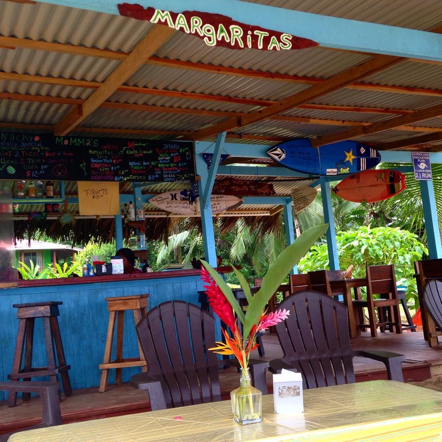 Red Frog Bungalows Surf Resort 巴斯蒂门多斯 外观 照片